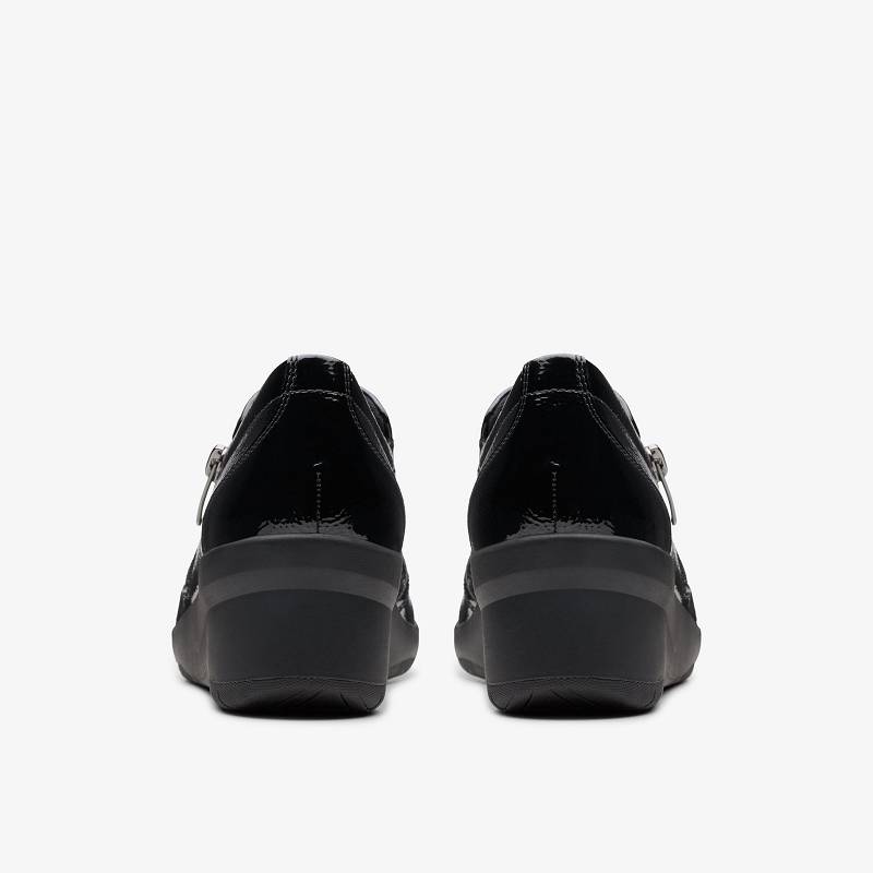Black Crinkle Patent Clarks Suttyn Zip | CLKS-84726