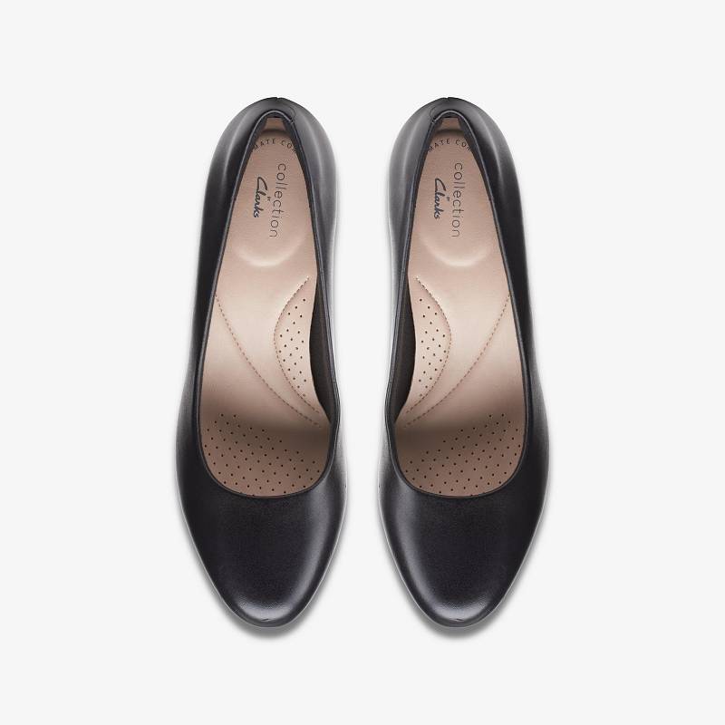 Black Leather Clarks Ambyr Joy | CLKS-85247