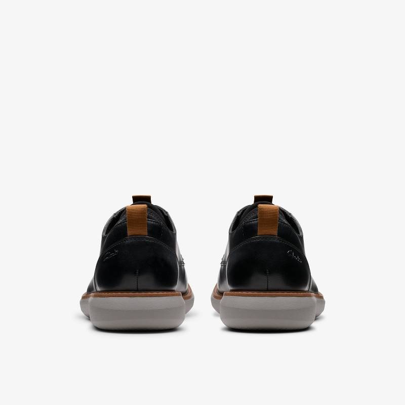 Black Leather Clarks Brantin Plain | CLKS-84315