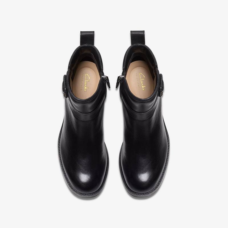 Black Leather Clarks Chamberly Trim | CLKS-85511