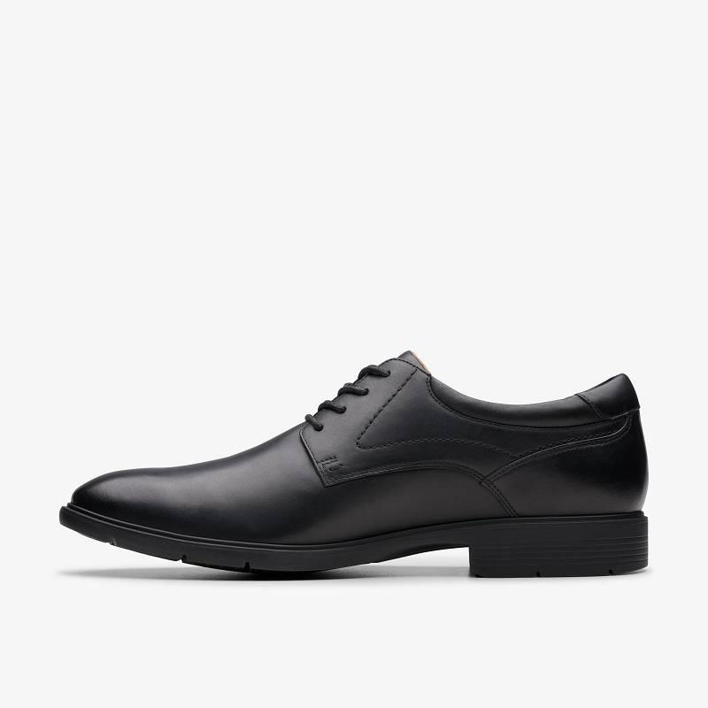 Black Leather Clarks Eldredge Plain | CLKS-84385