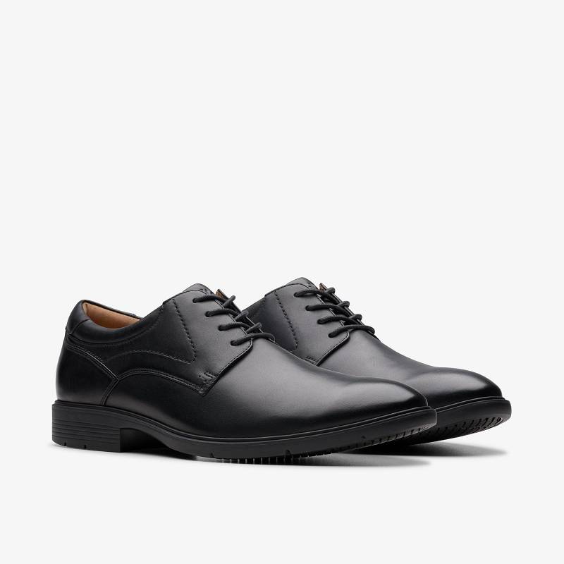 Black Leather Clarks Eldredge Plain | CLKS-84385