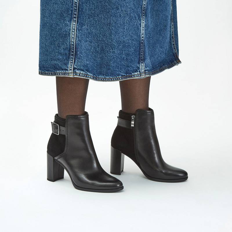 Black Leather Clarks Freva 85 Buckle | CLKS-85502