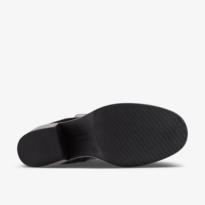 Black Leather Clarks Valvestino Lo | CLKS-85575