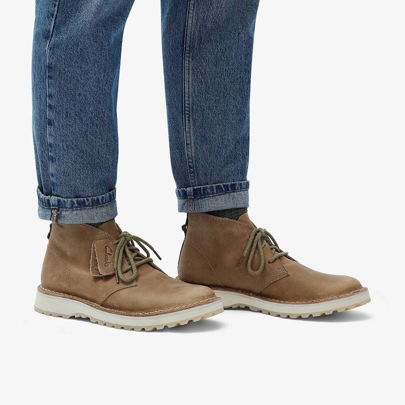 Dark Sand Leather Clarks Solsbury Desert Boot | CLKS-84583