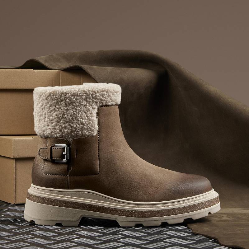 Dark Sand Warmlined Clarks Hencroft Madi Waterproof | CLKS-85509