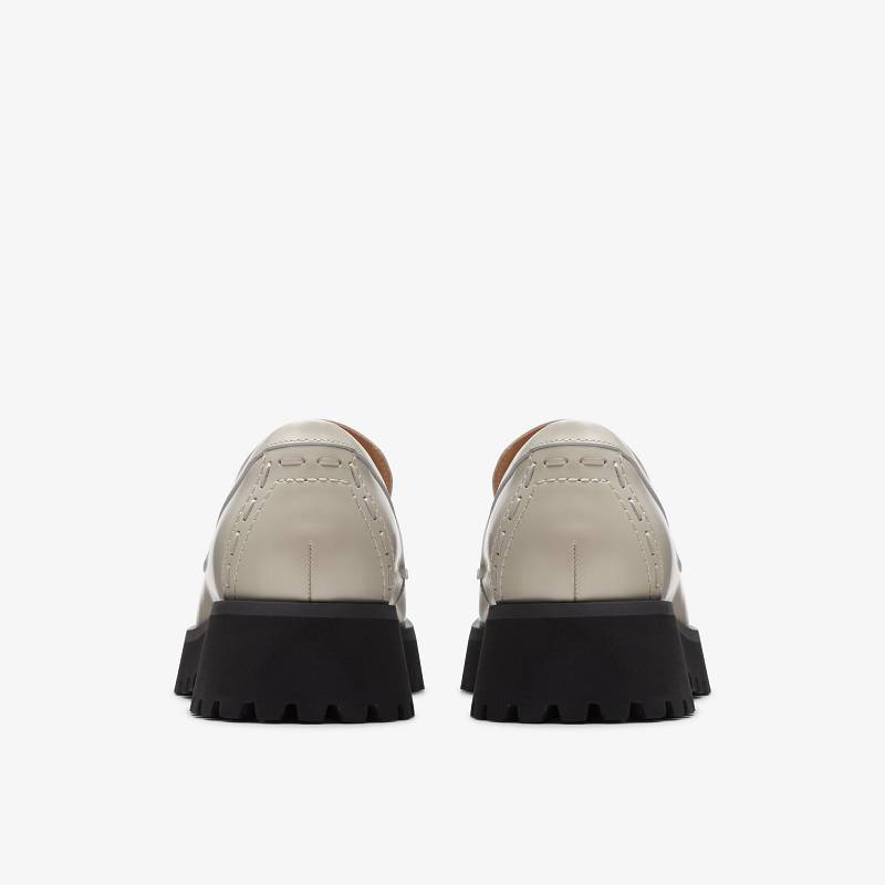 Ivory Leather Clarks Stayso Edge | CLKS-84890
