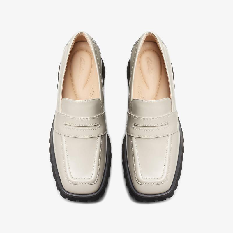 Ivory Leather Clarks Stayso Edge | CLKS-84890