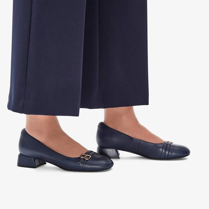 Navy Leather Clarks Daiss 30 Court | CLKS-85215