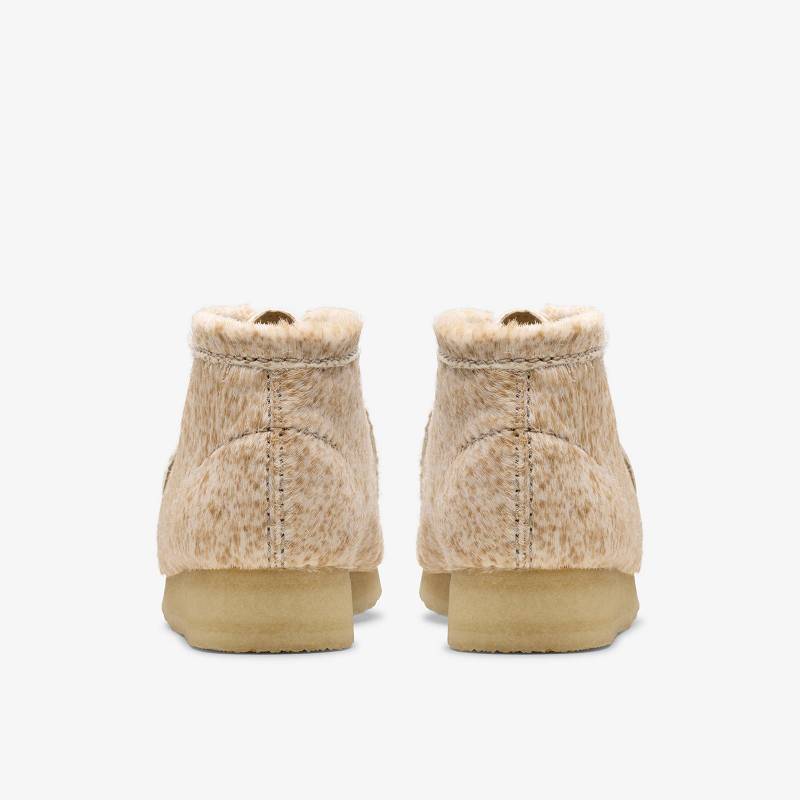 Speckled Hair On Clarks Wallabee Boot | CLKS-85614